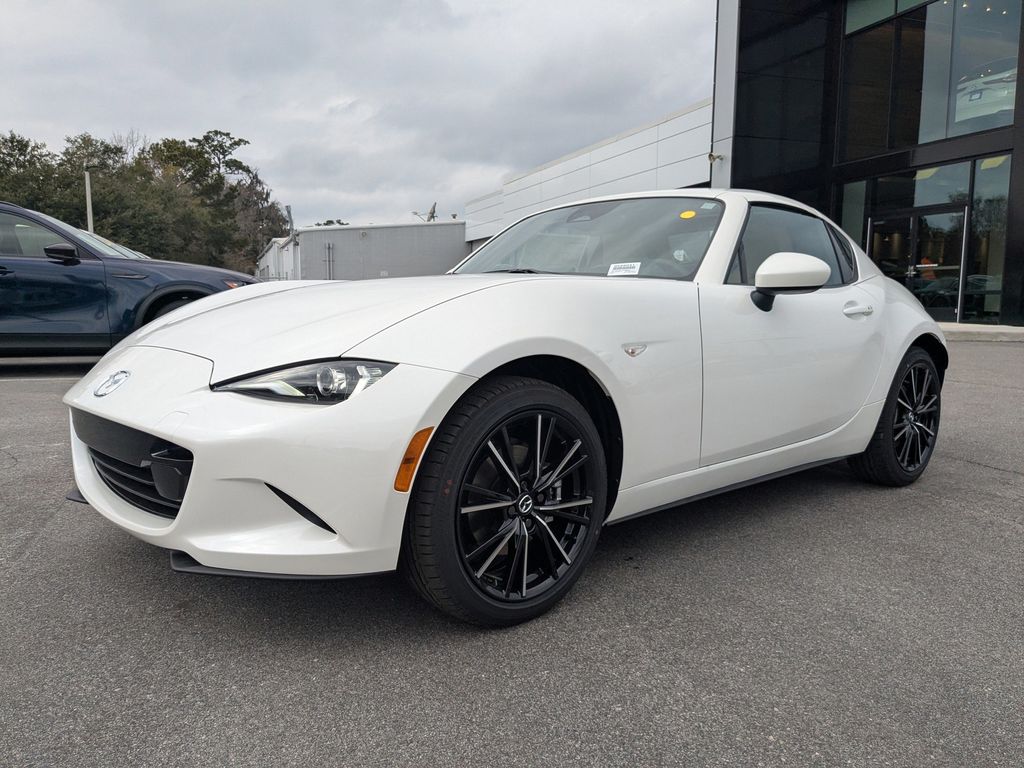 2025 Mazda MX-5 Miata RF Grand Touring