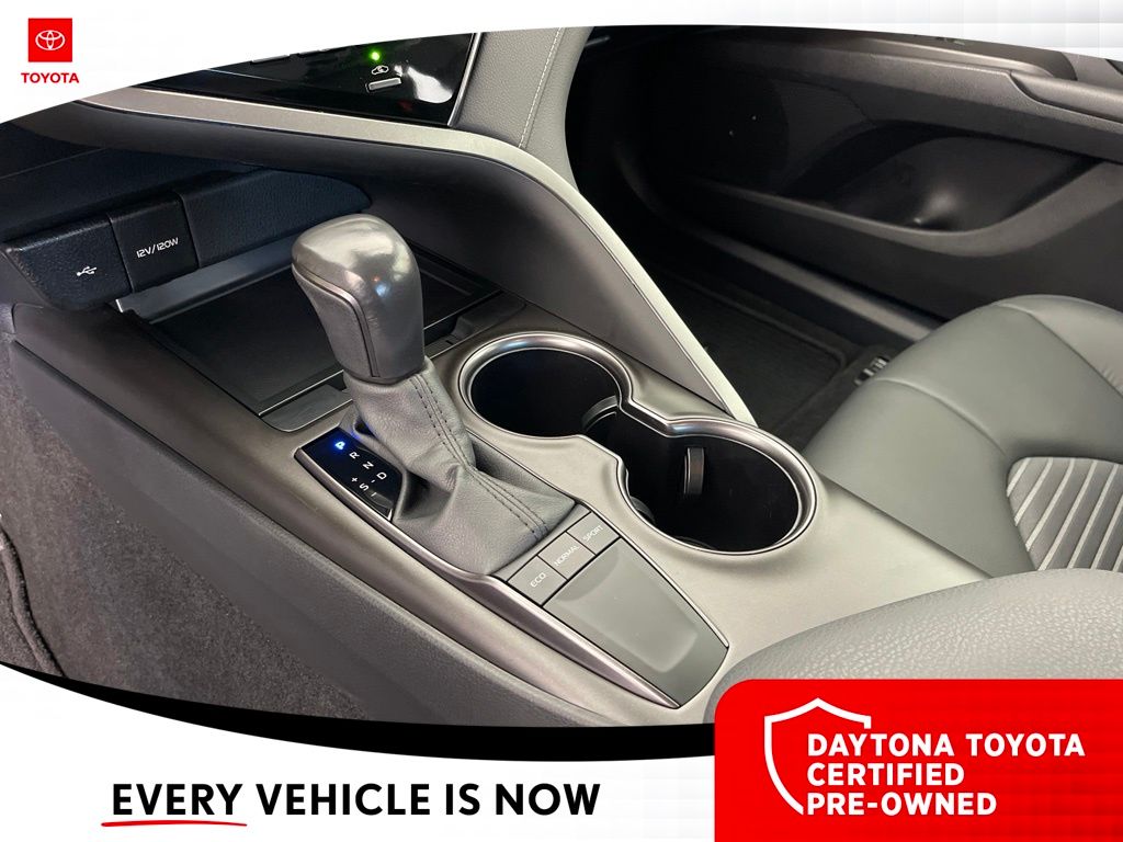 2024 Toyota Camry SE - Photo 30