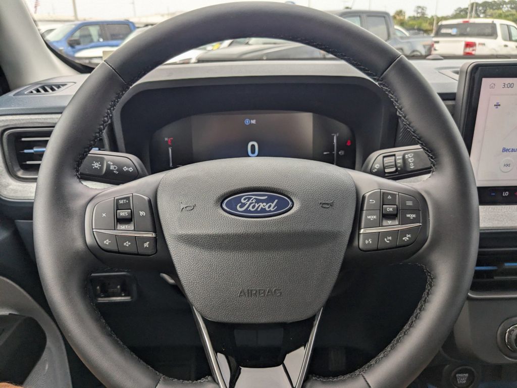 2025 Ford Maverick XLT