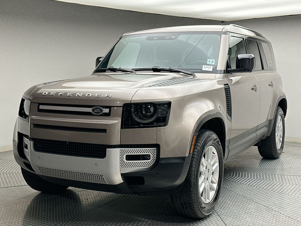 2023 Land Rover Defender 110 -
                Paramus, NJ