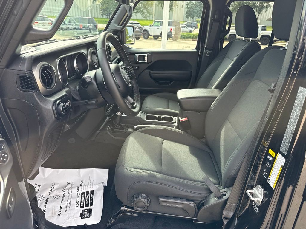 Used 2021 Jeep Gladiator Truck