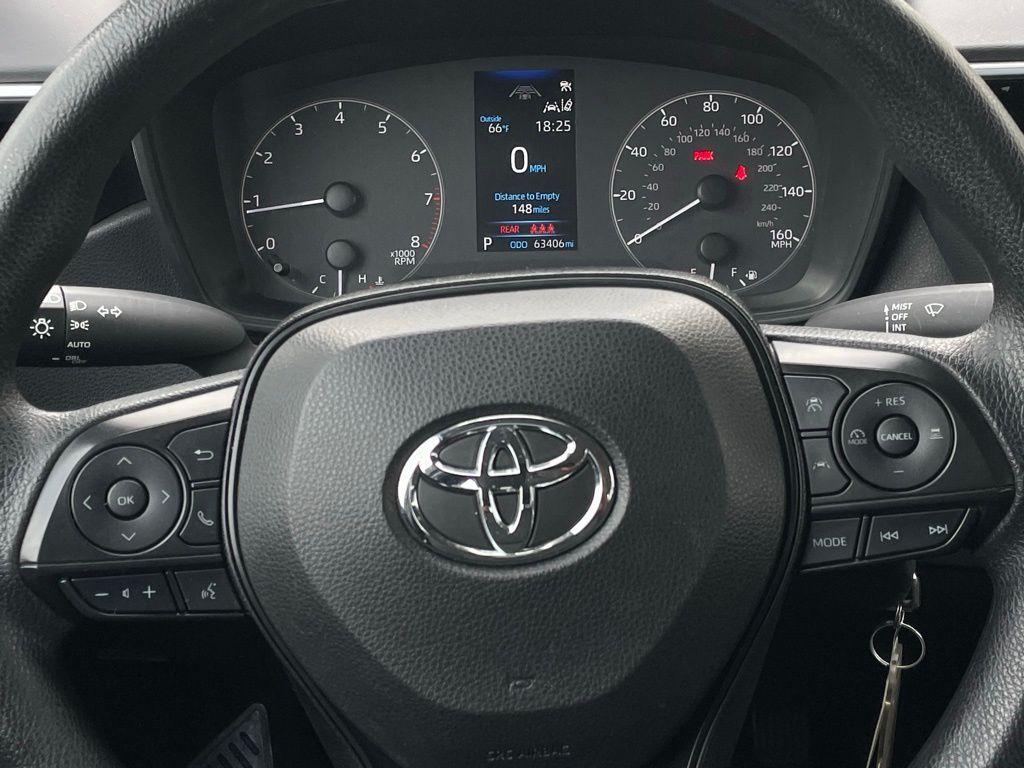 2023 Toyota Corolla LE 11