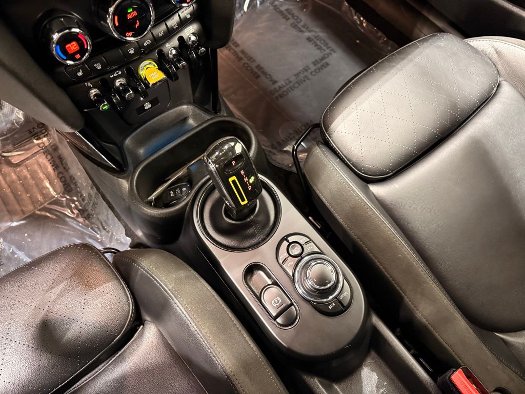 Thumbnail: 2023 MINI Cooper Hardtop - 19