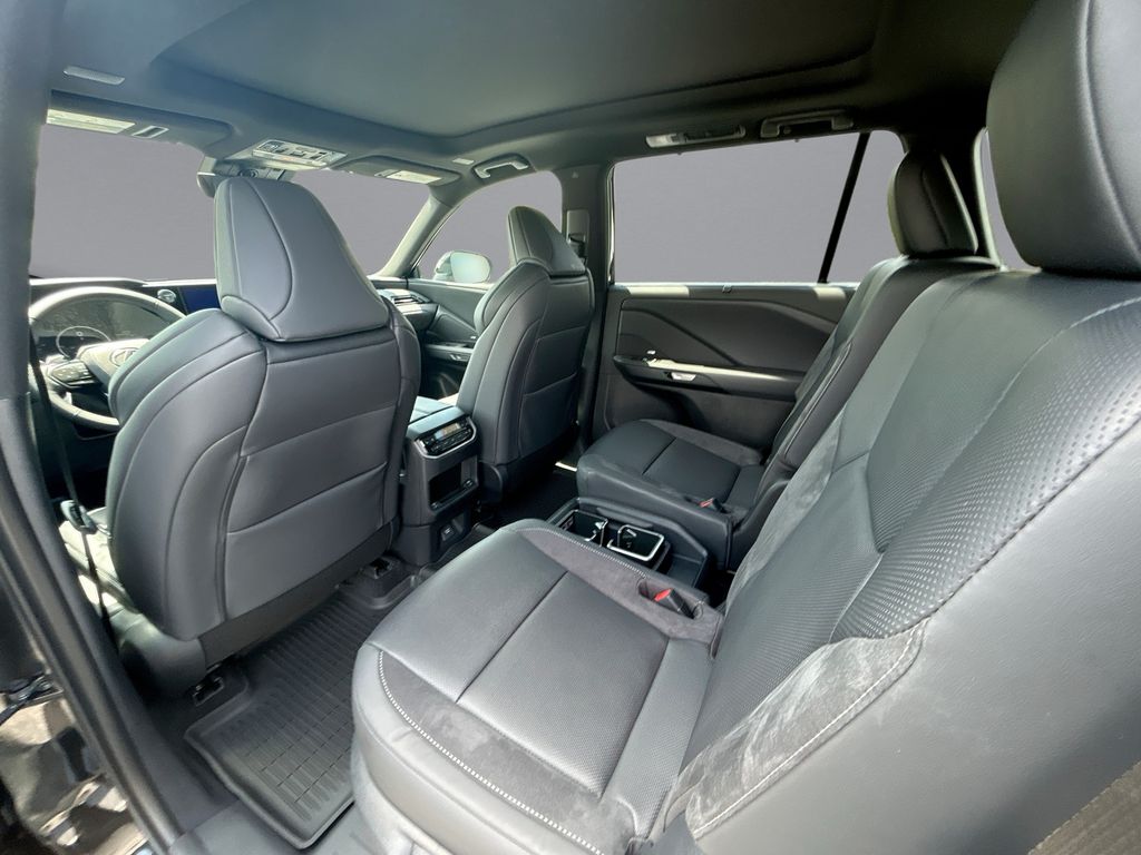 Thumbnail: 2026 Lexus TX - 9