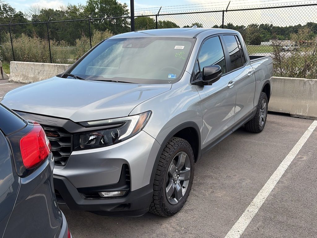 Silver 2024 Honda Ridgeline Pickup Truck All-Wheel Drive 9-Speed Automatic