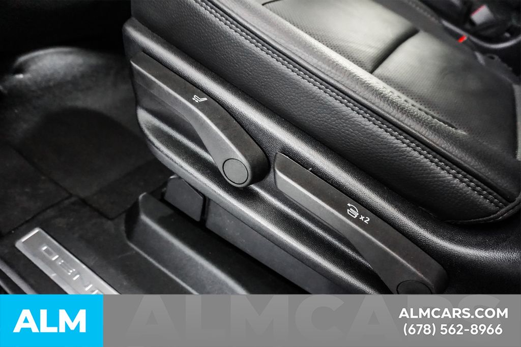 Used 2025 Black GMC Denali image 59