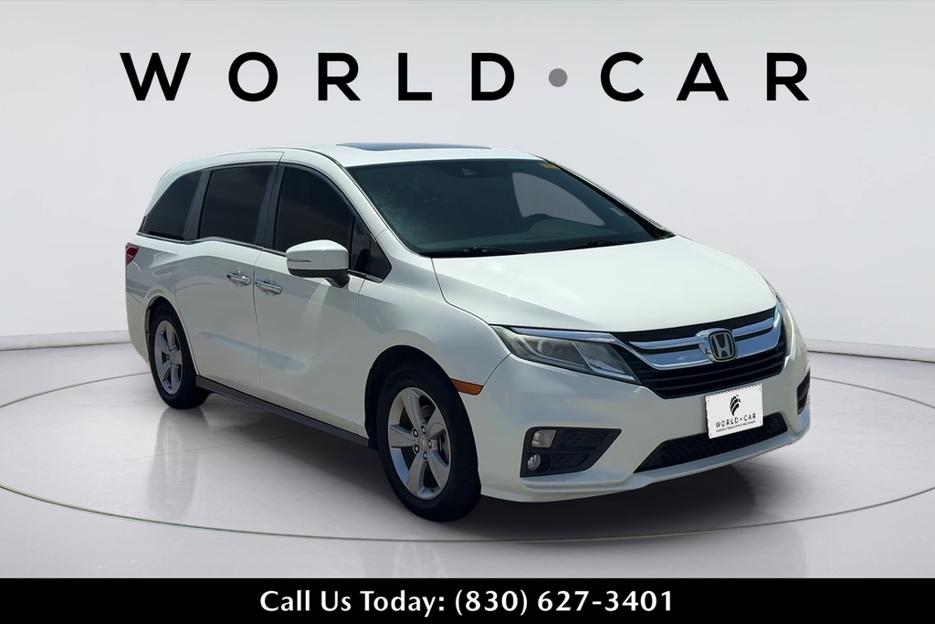 White 2018 Honda Odyssey Minivan Front-Wheel Drive 9-Speed Automatic