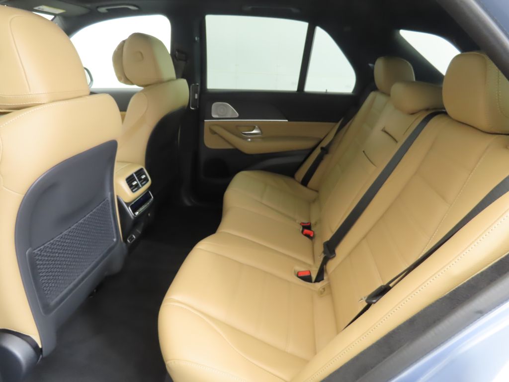 Thumbnail: 2026 Mercedes-Benz GLE - 23