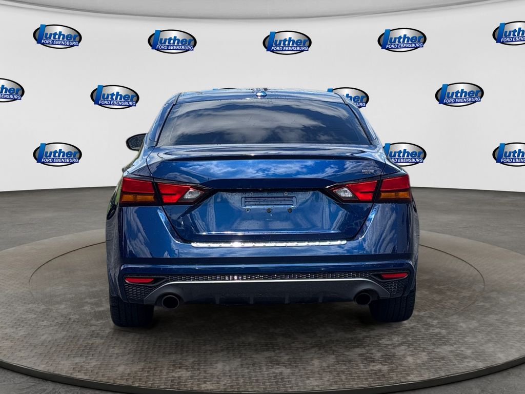 2019 Nissan Altima 2.5 SR Blue at Bob Ruth Ford