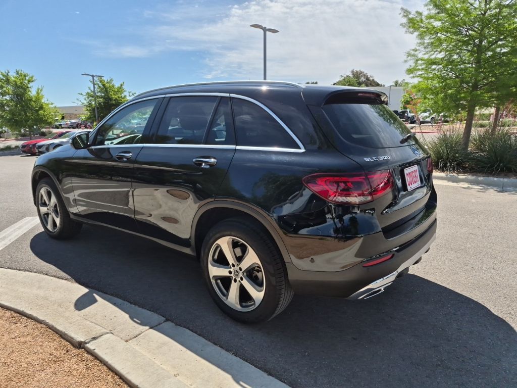 Used Car 2022 Mercedes-benz Glc  Glc 300 For Sale Under $35,000 In Austin, Texas