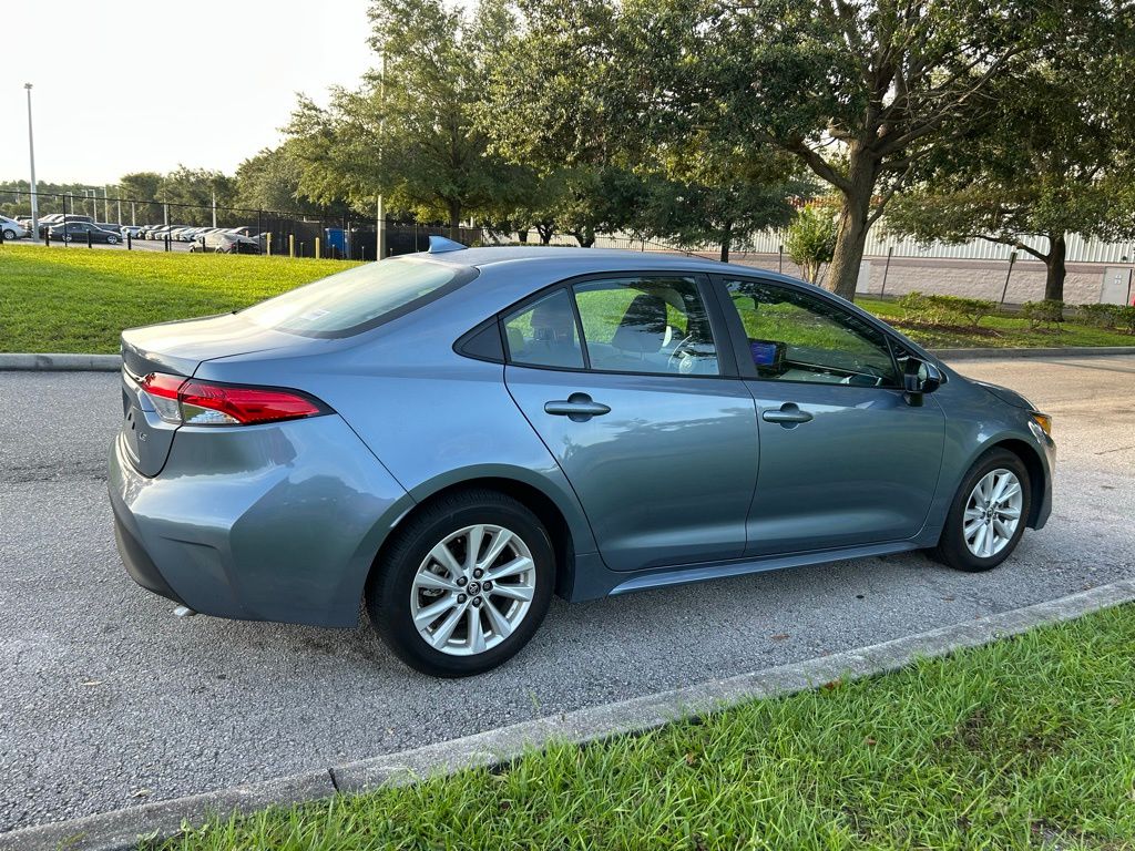 Thumbnail: 2024 Toyota Corolla - 5