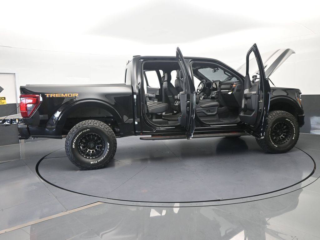 Used 2026 Black Metallic Ford Tremor image 76