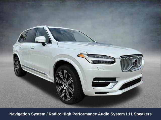 Crystal White Metallic 2025 Volvo XC90 Recharge T8 Plus Bright Theme 6-Passenger eAWD SUV / Crossover All-Wheel Drive Automatic
