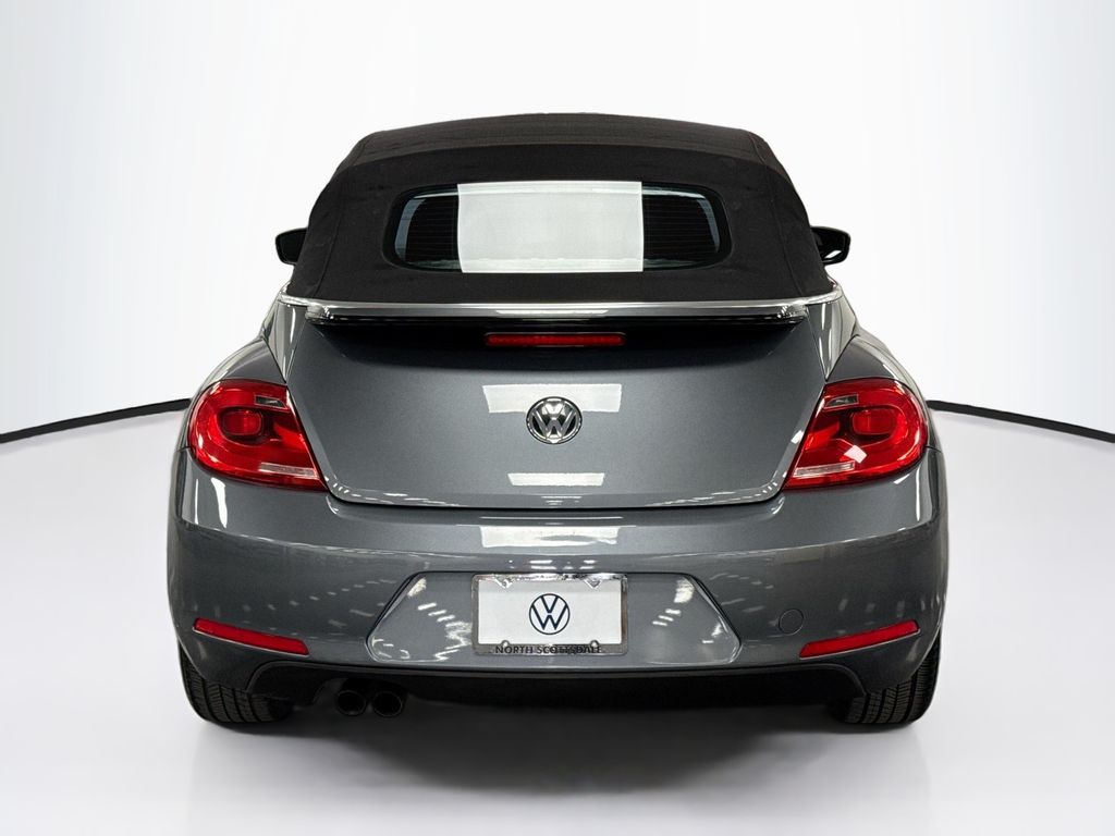 Thumbnail: 2013 Volkswagen Beetle - 14