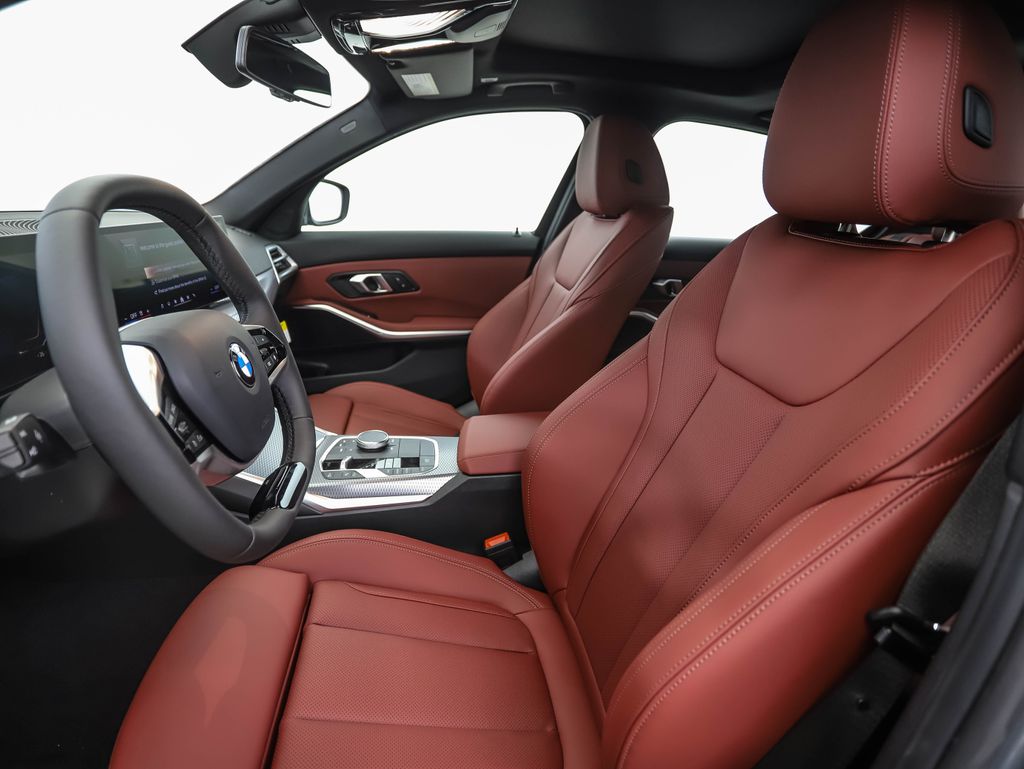 Thumbnail: 2026 BMW 3 Series - 11