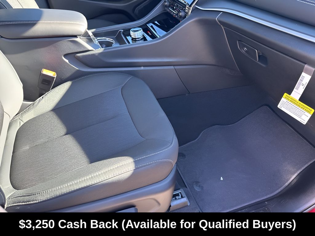 New Car 2025 Jeep Grand Cherokee  Laredo X For Sale Under $40,000 In Austin, Texas