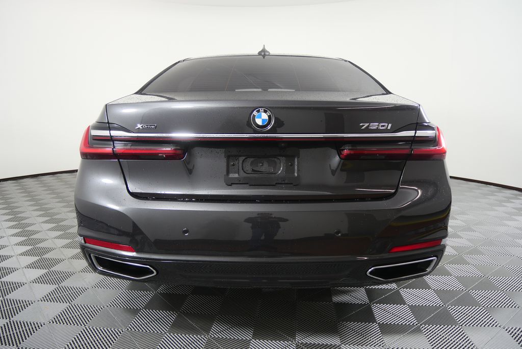 Thumbnail: 2021 BMW 7 Series - 4