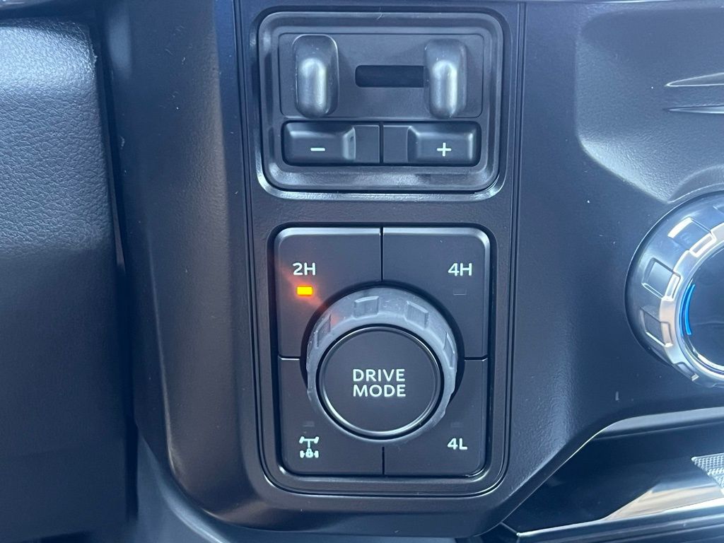 2025 Ford F-350SD Lariat Black at Walterboro Ford