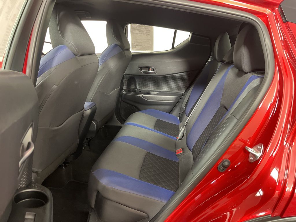 Thumbnail: 2020 Toyota C-HR - 21