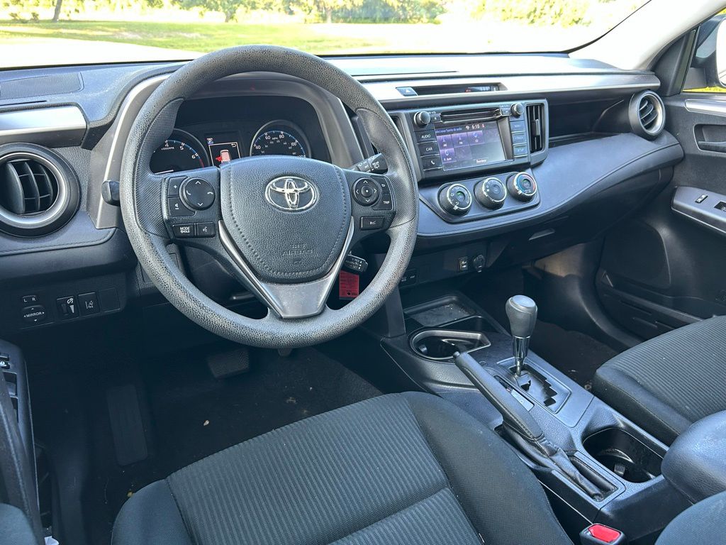 Thumbnail: 2017 Toyota RAV4 - 12