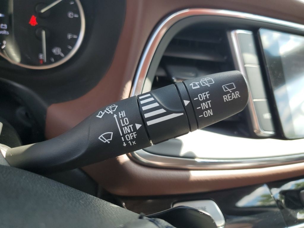 Used Car 2020 Buick Enclave  Avenir For Sale Under $30,000 In Austin, Texas