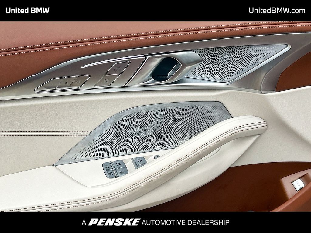 Thumbnail: 2023 BMW 8 Series - 3