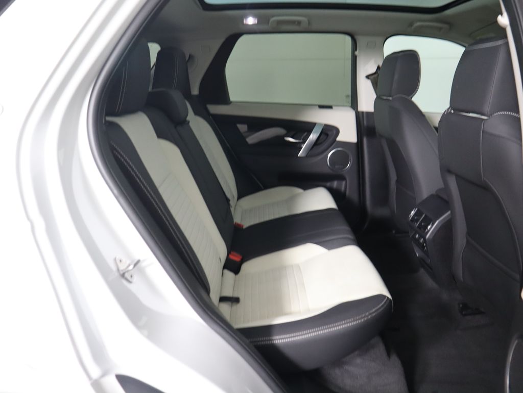 Thumbnail: 2025 Land Rover Discovery Sport - 21