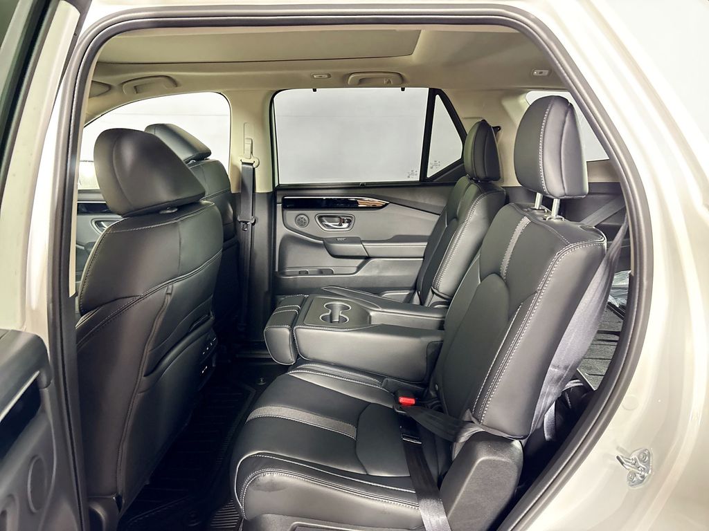 2025 Honda Pilot Touring