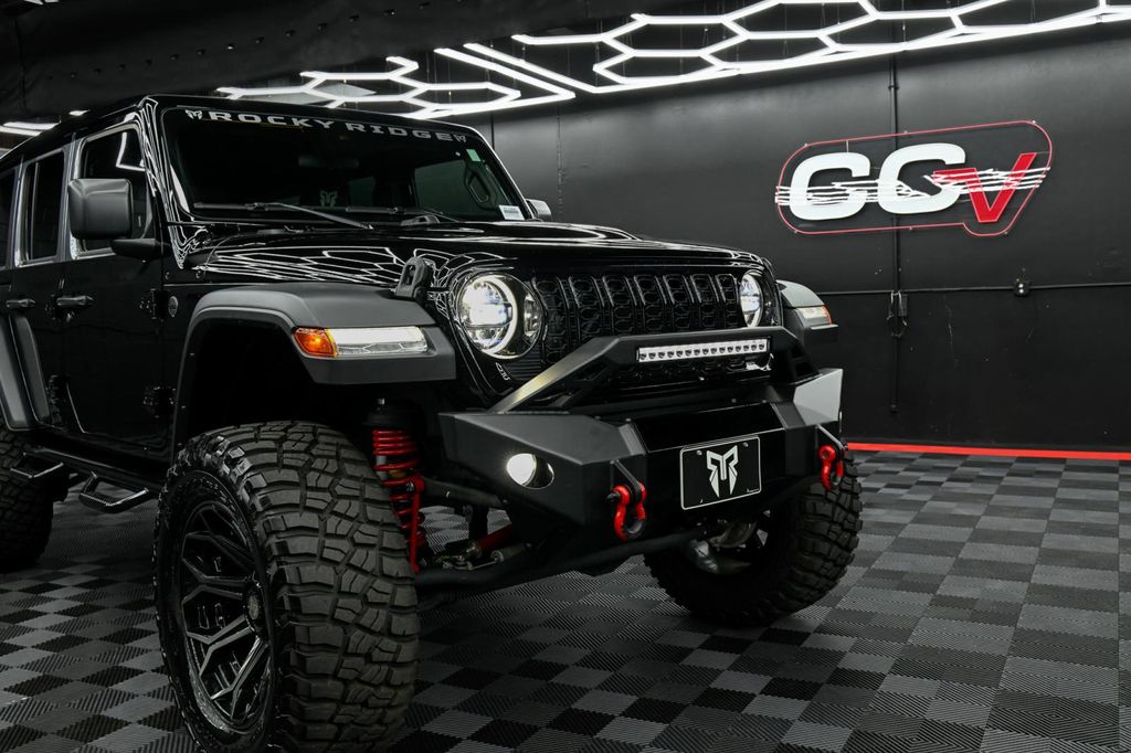 2025 Jeep Wrangler 4-Door Willys - Photo 3