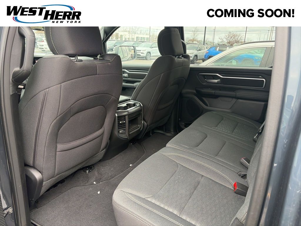 Certified Used 2025 Blue Ram Big Horn/Lone Star image 6