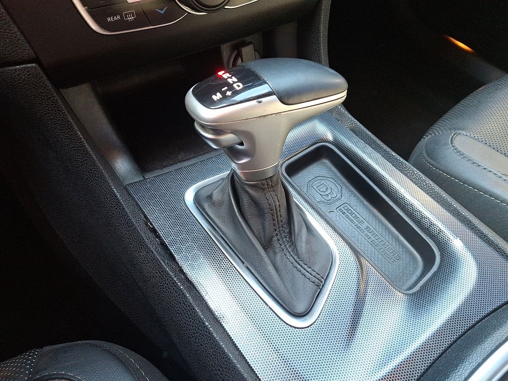 Thumbnail: 2015 Dodge Charger - 15