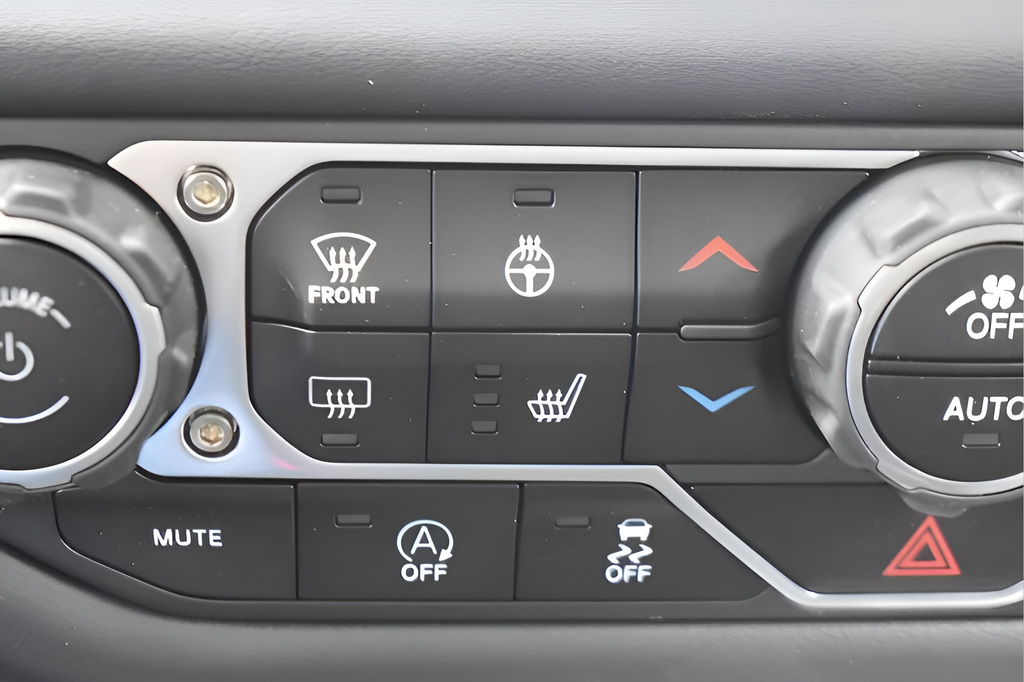 New Car 2025 Jeep Gladiator  Texas Trail For Sale In Austin, Texas