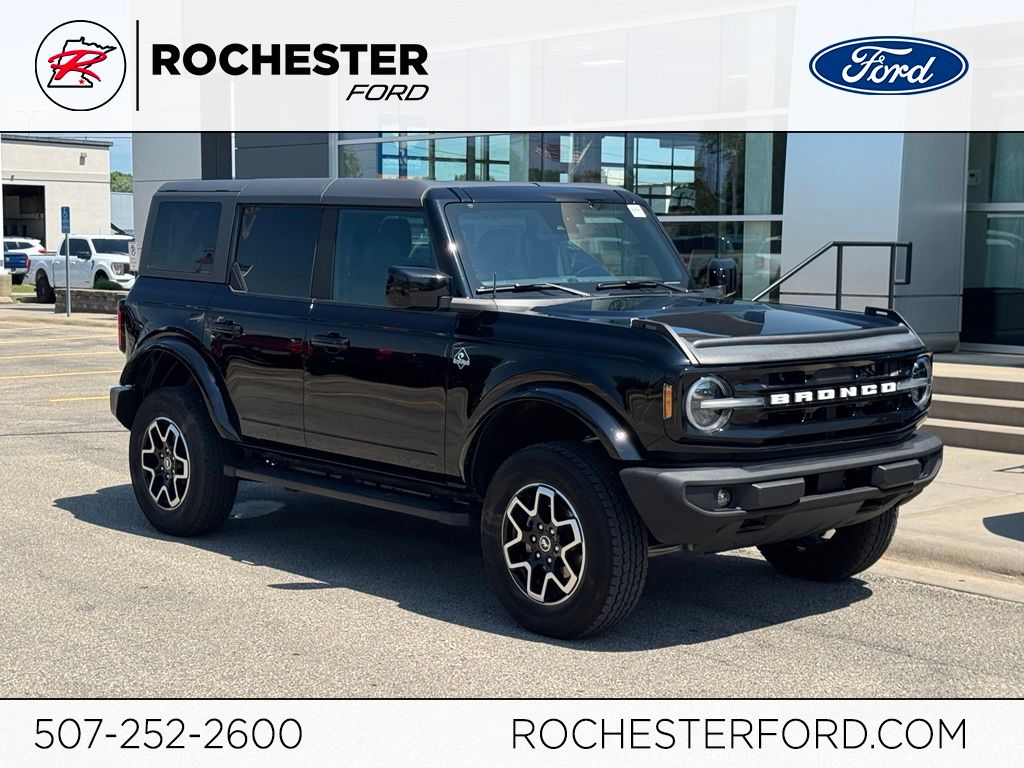 Shadow Black 2022 Ford Bronco SUV / Crossover Four-Wheel Drive Automatic