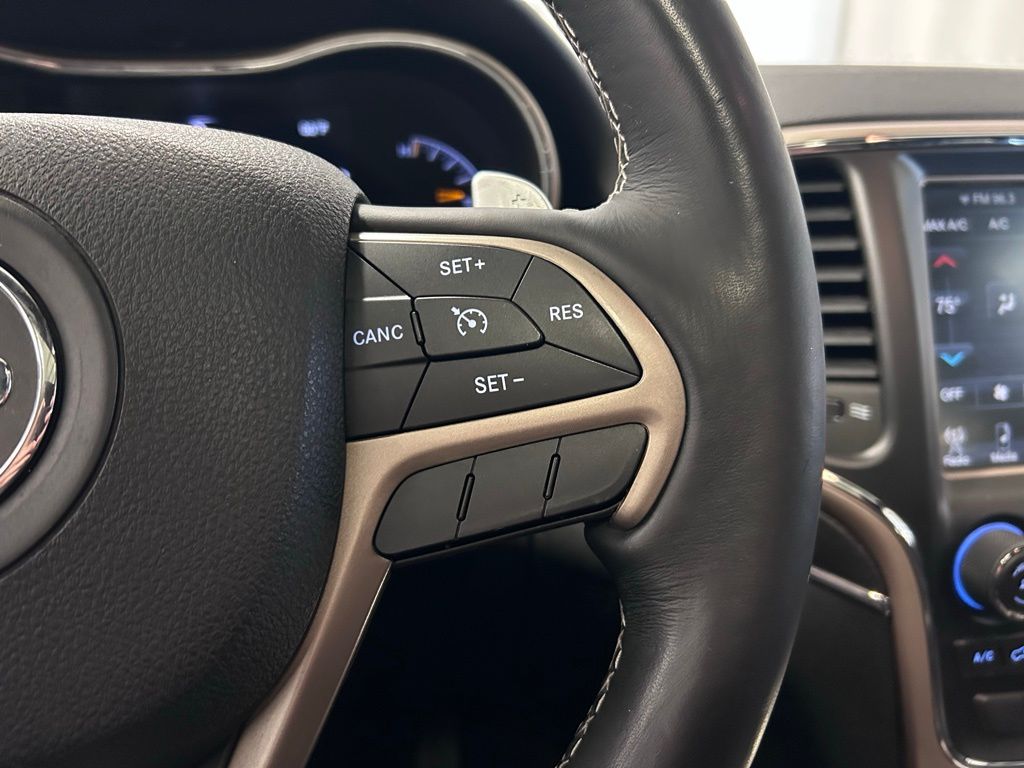 used 2016 Jeep Grand Cherokee car, priced at $15,833