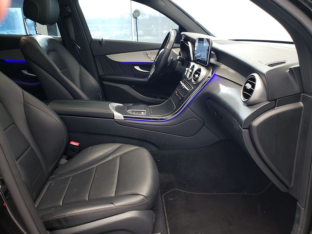 Thumbnail: 2021 Mercedes-Benz GLC - 27