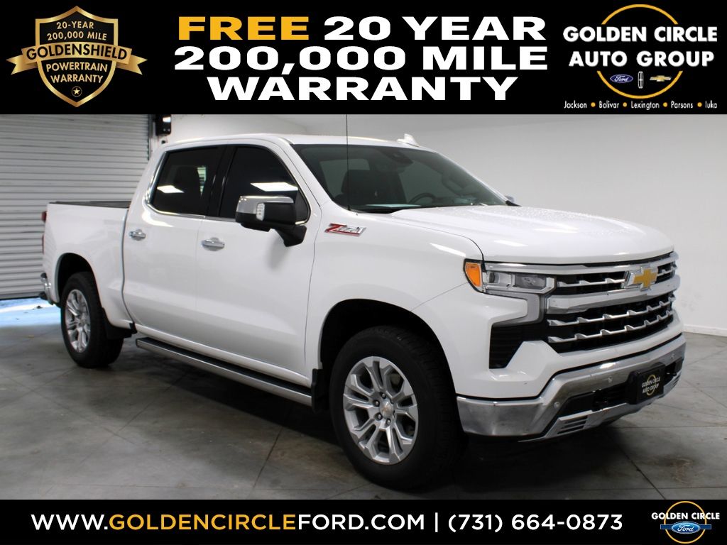Summit White 2025 Chevrolet Silverado 1500 Pickup Truck Four-Wheel Drive Automatic