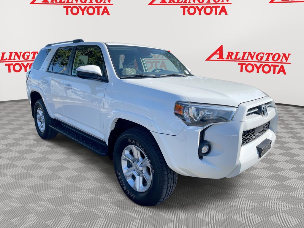 2024 Toyota 4Runner SR5's photo