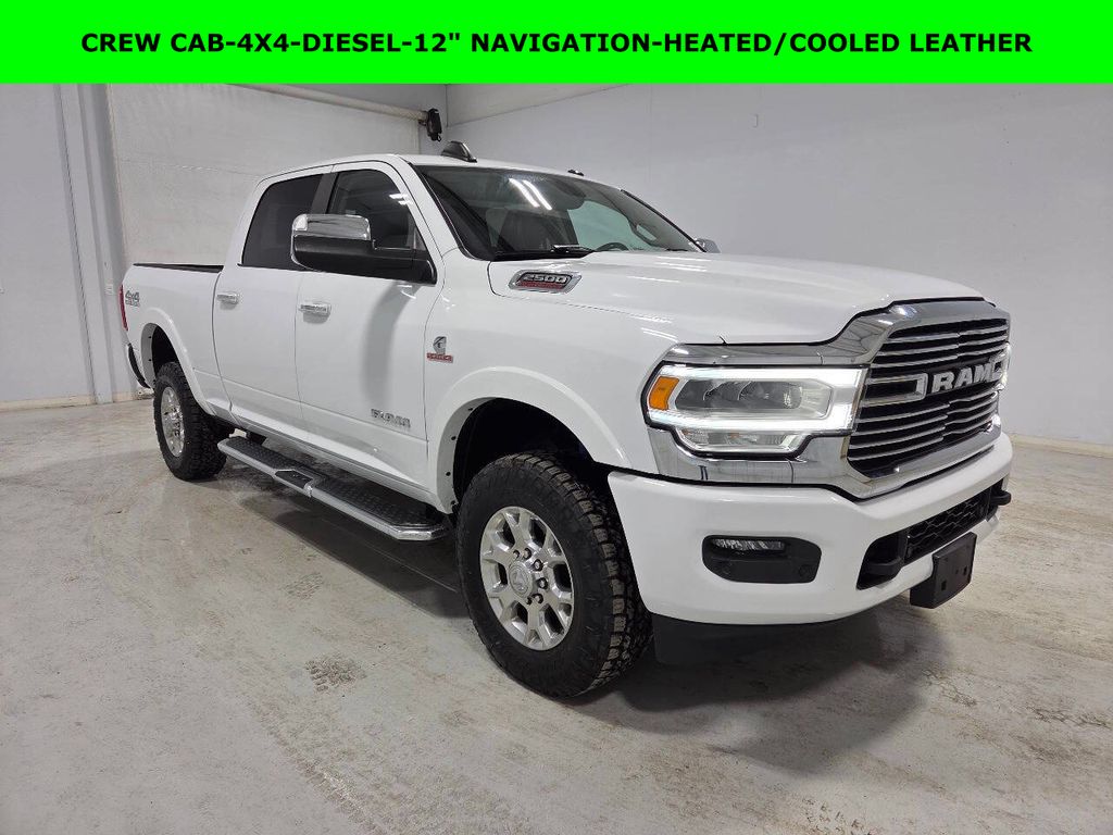 Bright White Clearcoat 2022 RAM 2500 Laramie Crew Cab 4WD Pickup Truck Four-Wheel Drive 6-Speed Automatic