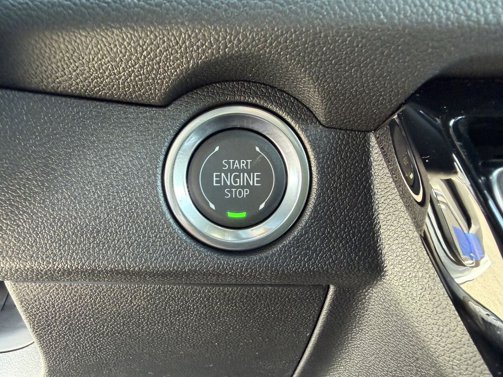 new 2026 Chevrolet Traverse car, priced at $56,295
