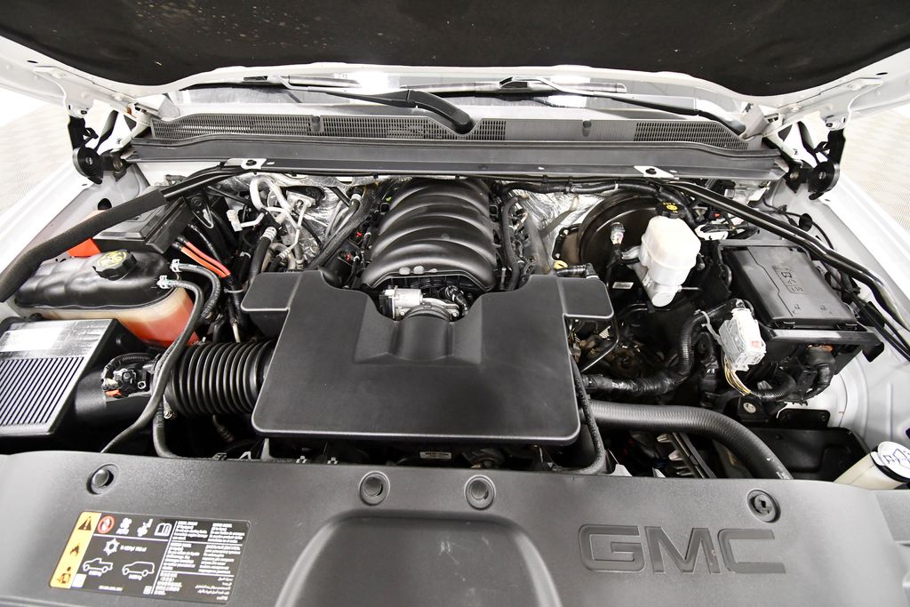 Used 2018 GMC Yukon SUV