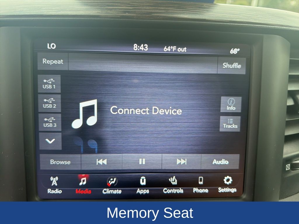 2020 Ram 1500 Laramie Crew Cab 4x4 5'7" Box