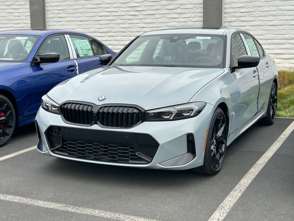 Thumbnail: 2025 BMW 3 Series - 2