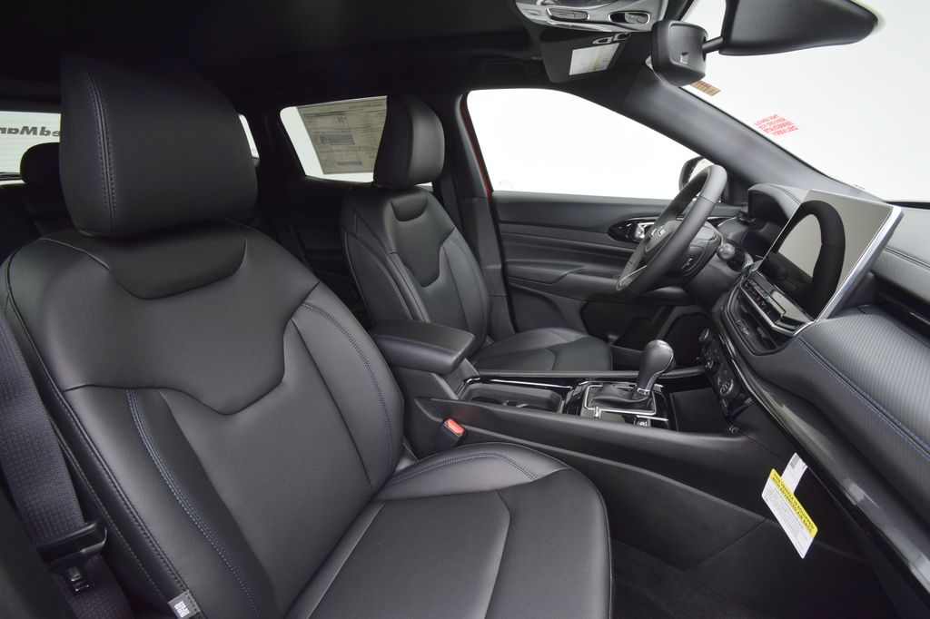 new 2026 Jeep Compass car, priced at $37,595