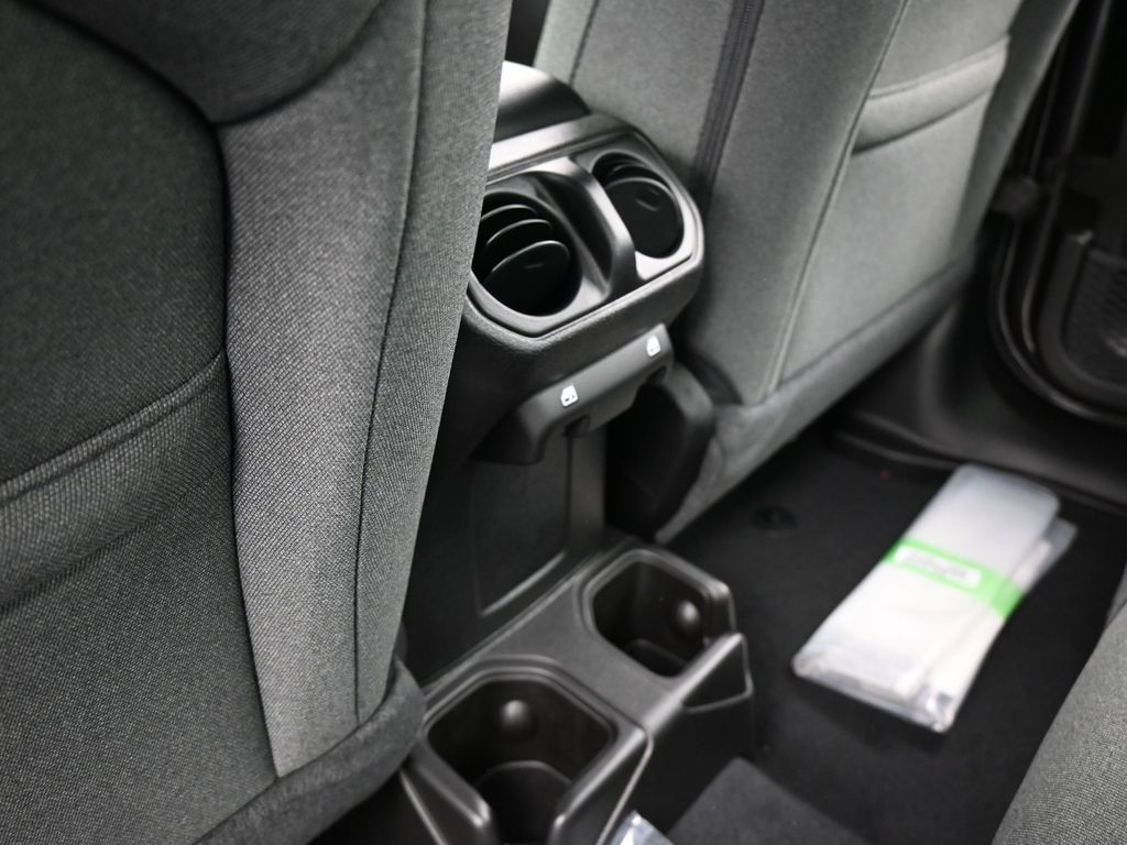 New 2026 Granite Crystal Metallic Clearcoat Jeep Sport image 29