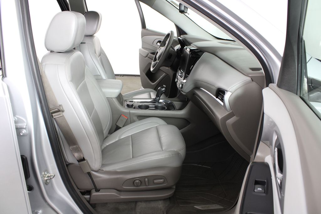 Used 2018 Chevrolet Traverse for sale in 