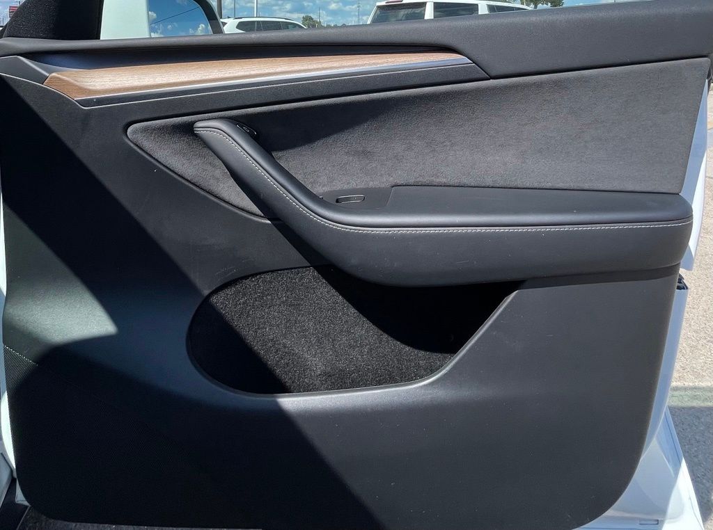 2023 Tesla Model Y Long Range White at River Oaks CDJR