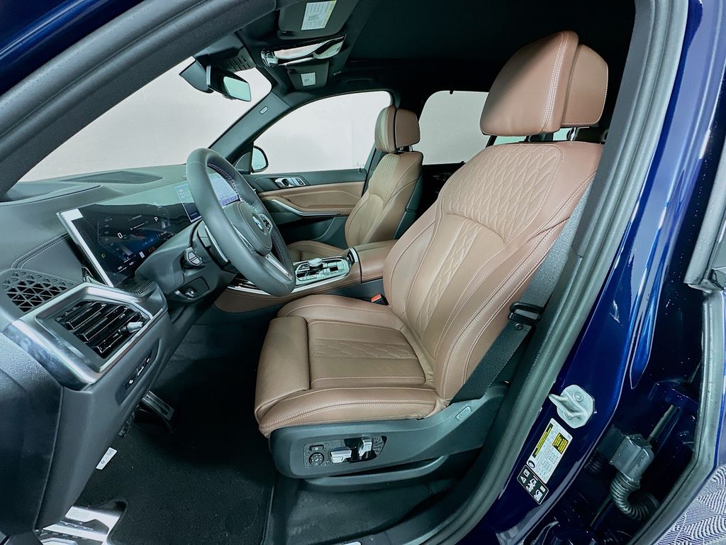 Thumbnail: 2026 BMW X5 - 16