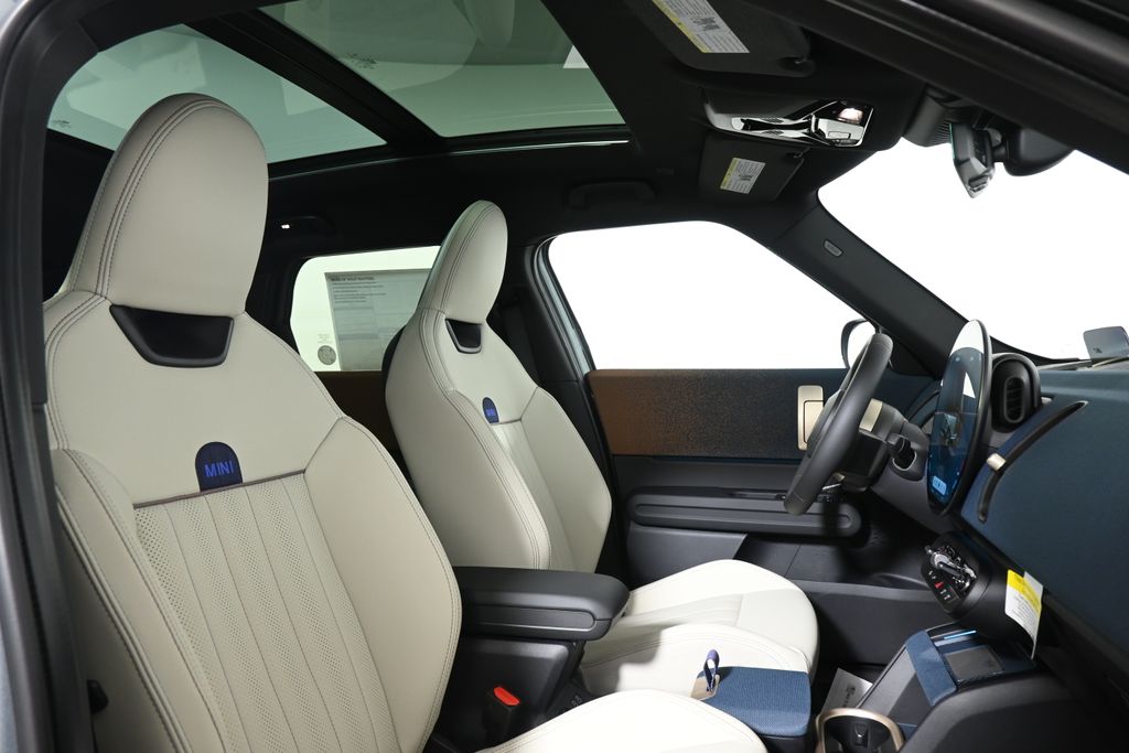 Thumbnail: 2025 MINI Cooper Countryman - 22