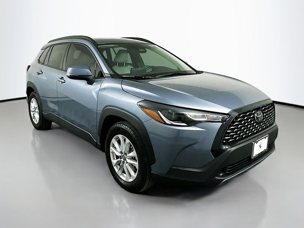 Thumbnail: 2023 Toyota Corolla Cross - 3