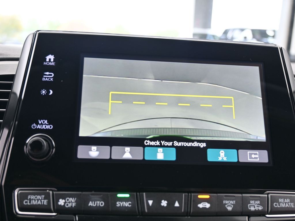 Used 2021  Honda Elite image 23